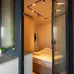 The Velvet Glow By Blvd 63b3 - Free Parking Apartment