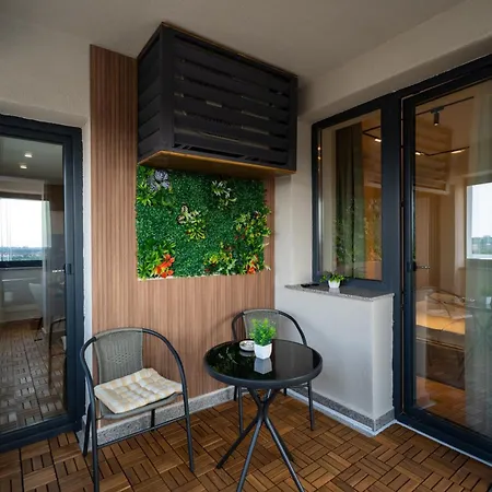 Apartment The Velvet Glow By Blvd 63b3 - Warm Modern With Elegant Design *