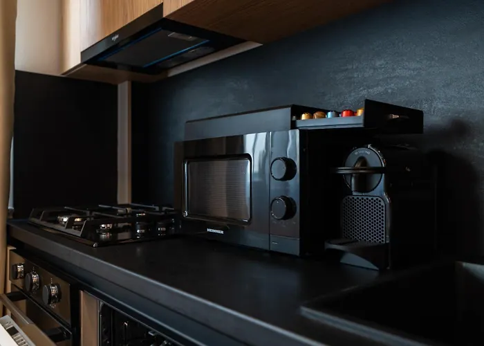 Апартаменти The Velvet Glow By Blvd 63b3 - Warm Modern With Elegant Design Бухарест