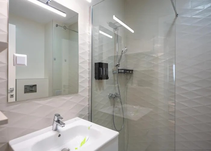 Apartment The Velvet Glow By Blvd 63b3 - Free Parking